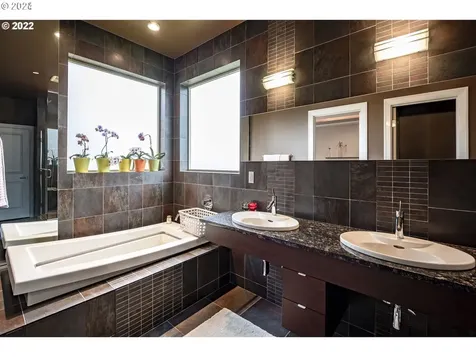 3516 NE Ione Street Camas WA 98607