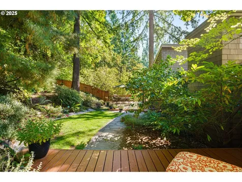 9 Bernini Court Lake Oswego OR 97035