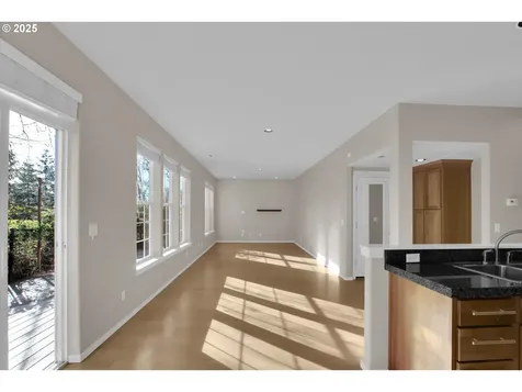 872 NE 73rd Avenue Hillsboro OR 97124