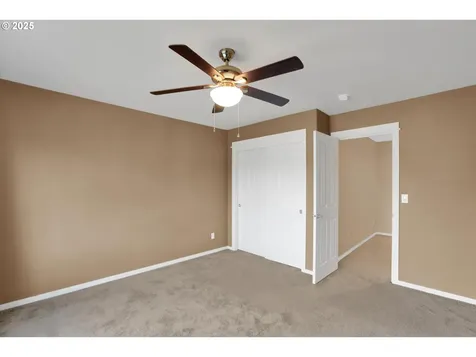 872 NE 73rd Avenue Hillsboro OR 97124