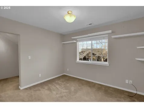 872 NE 73rd Avenue Hillsboro OR 97124