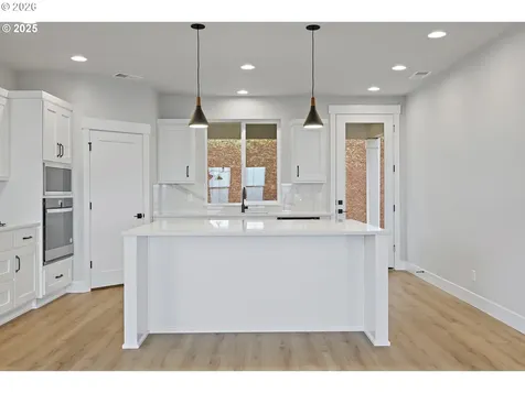 12171 SW Autumnview Street Tigard OR 97224
