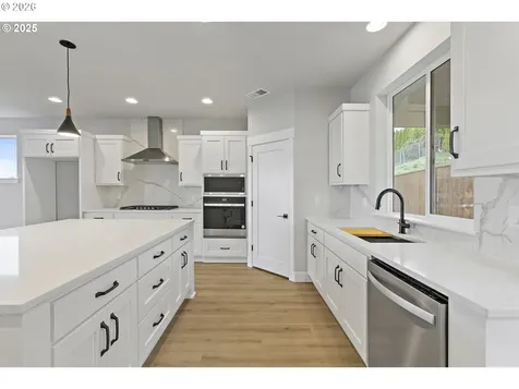 12171 SW Autumnview Street Tigard OR 97224