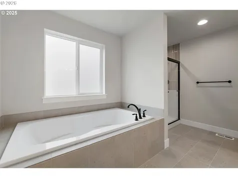 12171 SW Autumnview Street Tigard OR 97224
