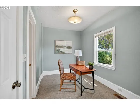 5214 SE 62nd Avenue Portland OR 97206