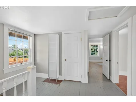 5214 SE 62nd Avenue Portland OR 97206