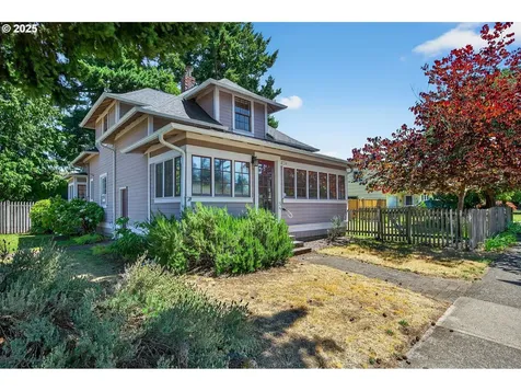 5214 SE 62nd Avenue Portland OR 97206