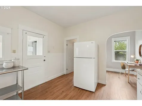 1831 SE Insley Street Portland OR 97202