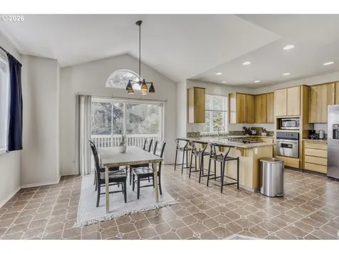 7550 SW Bayberry Drive Beaverton OR 97007