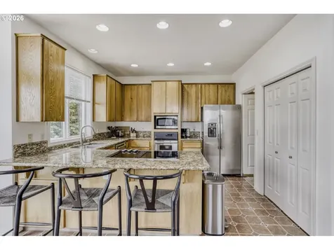 7550 SW Bayberry Drive Beaverton OR 97007