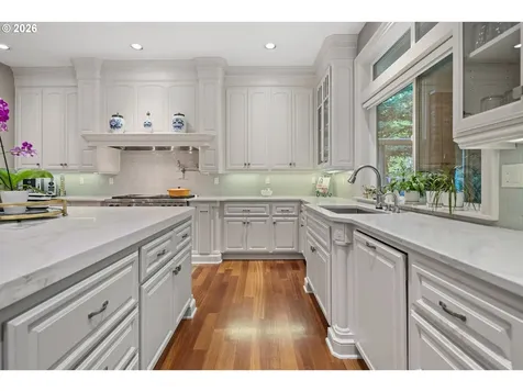 17367 Bergis Farm Drive Lake Oswego OR 97034