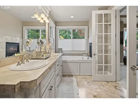 17367 Bergis Farm Drive Lake Oswego OR 97034
