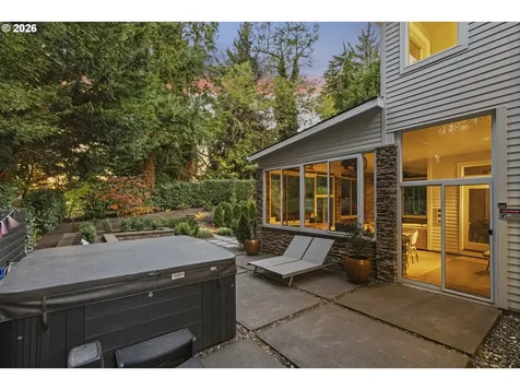 17367 Bergis Farm Drive Lake Oswego OR 97034