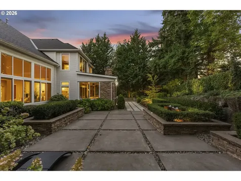 17367 Bergis Farm Drive Lake Oswego OR 97034