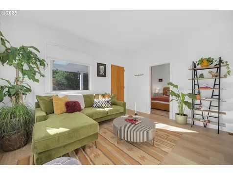624 SE 36th Avenue Portland OR 97214