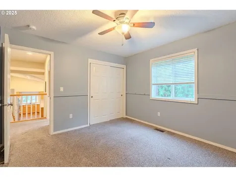 1306 NE 91st Avenue Vancouver WA 98664