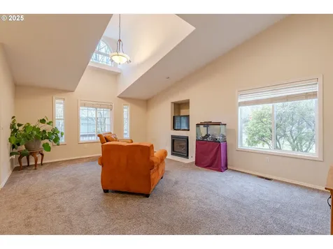 1306 NE 91st Avenue Vancouver WA 98664