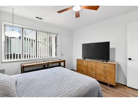 5345 SE 91st Avenue Portland OR 97266