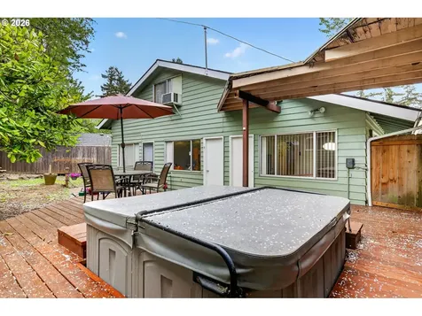 5345 SE 91st Avenue Portland OR 97266