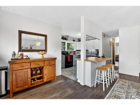 5345 SE 91st Avenue Portland OR 97266