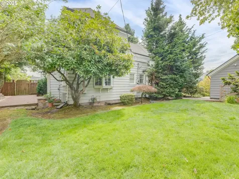 220 W 36th Street Vancouver WA 98660