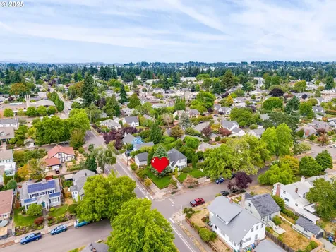 220 W 36th Street Vancouver WA 98660