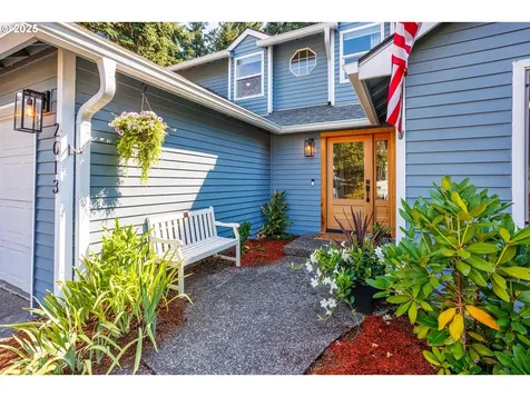 2013 SE Bella Vista Road Vancouver WA 98683