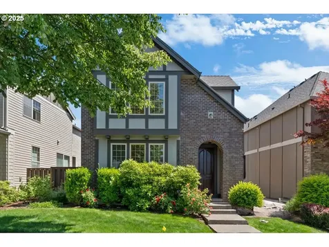6638 NW Joss Avenue Portland OR 97229