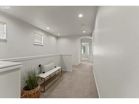 6638 NW Joss Avenue Portland OR 97229