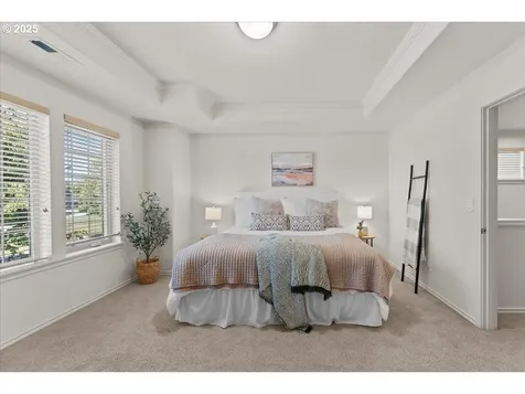 6638 NW Joss Avenue Portland OR 97229