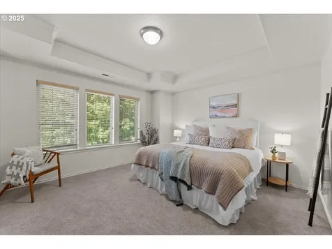 6638 NW Joss Avenue Portland OR 97229