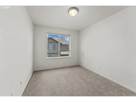 6638 NW Joss Avenue Portland OR 97229