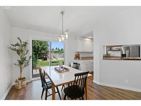 757 Arcadia Drive Eugene OR 97401