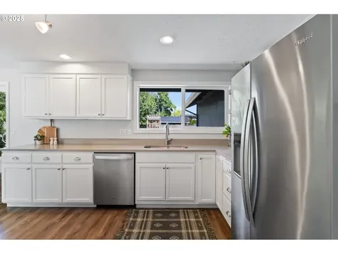 757 Arcadia Drive Eugene OR 97401