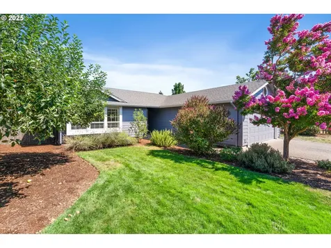 757 Arcadia Drive Eugene OR 97401