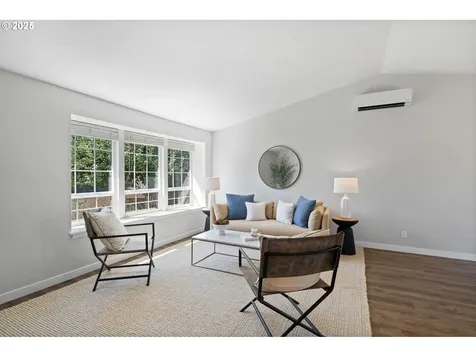757 Arcadia Drive Eugene OR 97401
