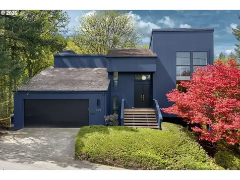 3119 SW Gale Avenue Portland OR 97239