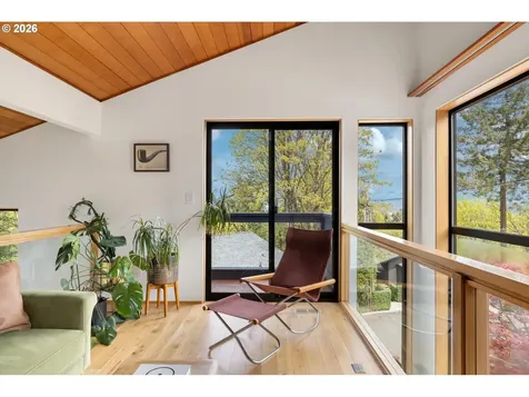 3119 SW Gale Avenue Portland OR 97239