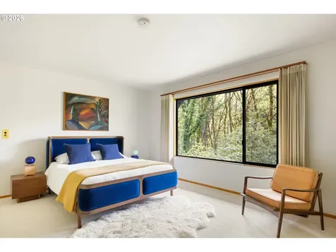 3119 SW Gale Avenue Portland OR 97239