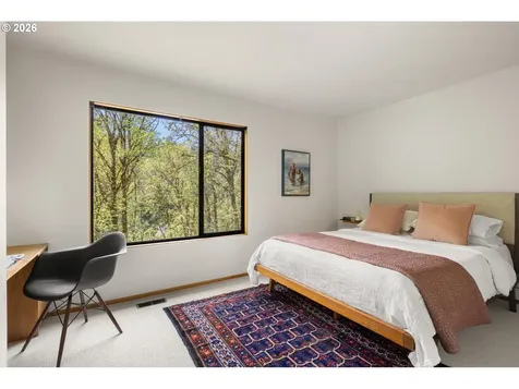 3119 SW Gale Avenue Portland OR 97239