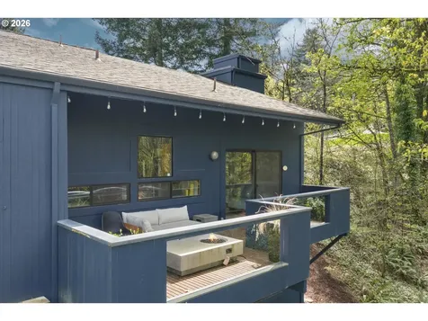 3119 SW Gale Avenue Portland OR 97239