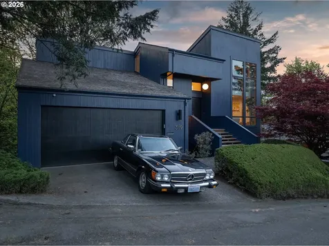3119 SW Gale Avenue Portland OR 97239