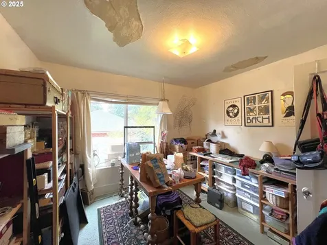 860 8th Terrace Coos Bay OR 97420