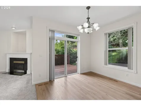 1924 NW Norfolk Court Portland OR 97229