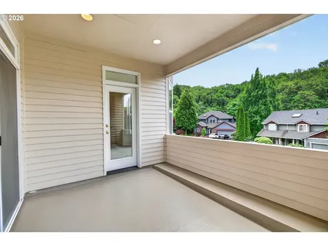 1924 NW Norfolk Court Portland OR 97229