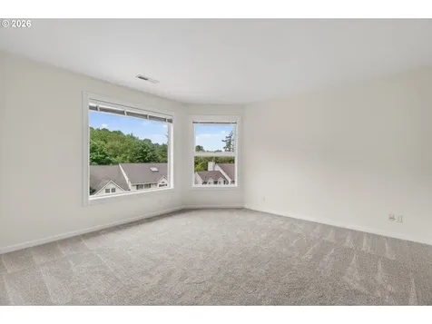 1924 NW Norfolk Court Portland OR 97229
