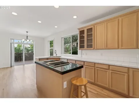 1924 NW Norfolk Court Portland OR 97229