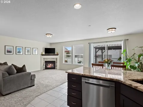 5700 NE 82nd Avenue Vancouver WA 98662