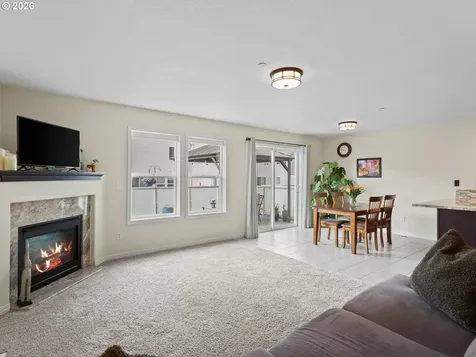 5700 NE 82nd Avenue Vancouver WA 98662