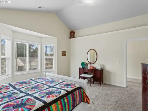 5700 NE 82nd Avenue Vancouver WA 98662